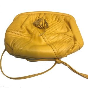 Sharif Vintage yellow purse with tassel